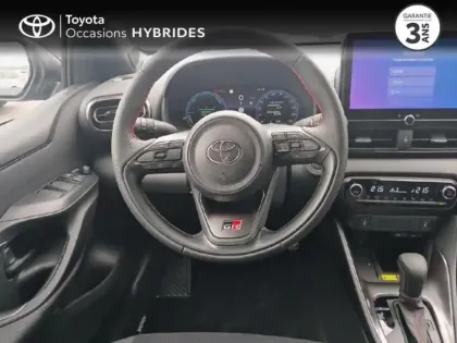 Photo 8 Toyota Yaris  130h GR Sport 5p MY25