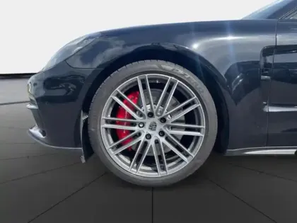 Photo 10 Porsche Panamera  Spt Turismo 3.0 V6 440ch 4S