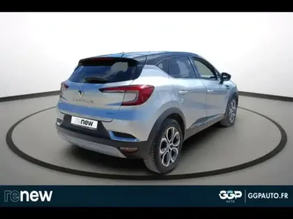 Photo 5 Renault Captur  1.6 E-Tech hybride 145ch Techno