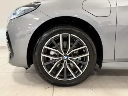 Photo 8 BMW Serie 2 Série 2 ActiveTourer 225e 245ch xDrive M Sport DKG7