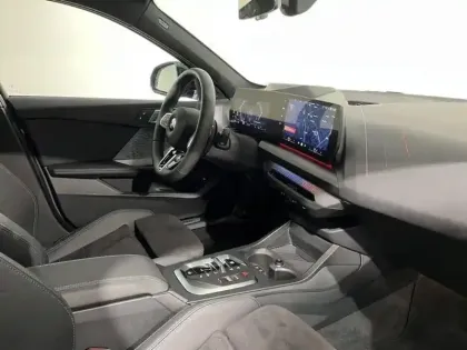 Photo 12 BMW Serie 1 Série 1 120dA 163ch M Sport DKG7