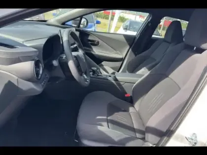 Photo 9 Toyota C-HR  2.0 Hybride Rechargeable 225ch Design MY25