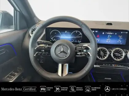 Photo 6 Mercedes GLA  180 d 116ch Edition 140 8G-DCT