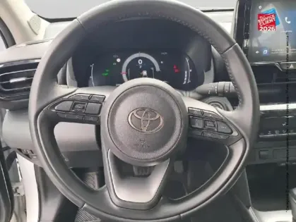 Photo 11 Toyota Yaris  Cross 116h Dynamic MC24