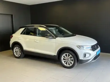 Photo 7 Volkswagen T-roc  1.5 TSI EVO 150ch Style DSG7
