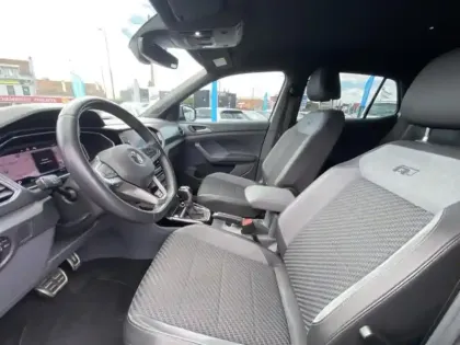 Photo 12 Volkswagen T-cross  1.0 TSI 115ch R-Line DSG7