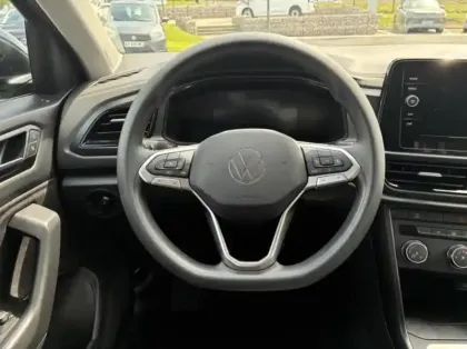 Photo 11 Volkswagen T-roc  1.0 TSI 116ch