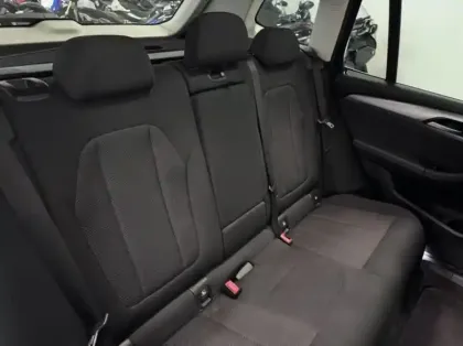 Photo 6 BMW X3  sDrive18dA 150ch  Business Design