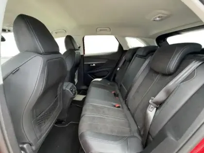 Photo 10 Peugeot 3008  1.2 PureTech 130ch E6.c Crossway S&S EAT8