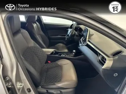 Photo 5 Toyota C-HR  122h Distinctive 2WD E-CVT  MC19