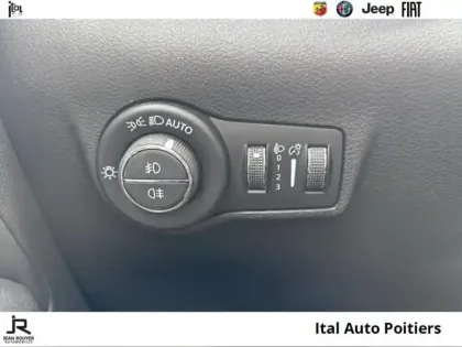 Photo 13 Jeep Compass  1.6 MultiJet II 130ch S 4x2