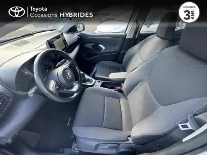 Photo 10 Toyota Yaris  116h Dynamic Business 5p + Programme Beyond Zero Academy MY22