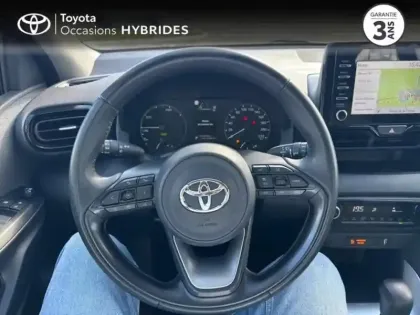 Photo 8 Toyota Yaris  116h Dynamic Business 5p + Programme Beyond Zero Academy MY22