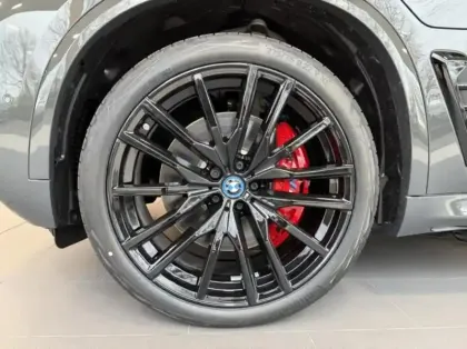 Photo 8 BMW X5  xDrive50e 489ch M Sport