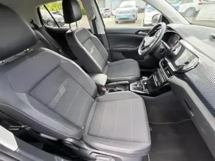 Photo 17 Volkswagen T-cross  1.0 TSI 110ch Style DSG7