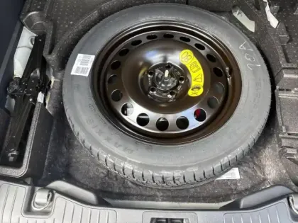 Photo 9 Ford Kuga  2.5 Duratec 180ch Hybrid FlexiFuel ST-Line Powershift