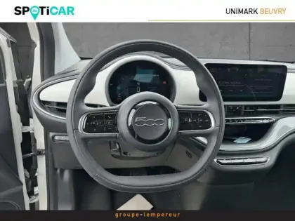 Photo 11 Fiat 500  e 118ch Icône