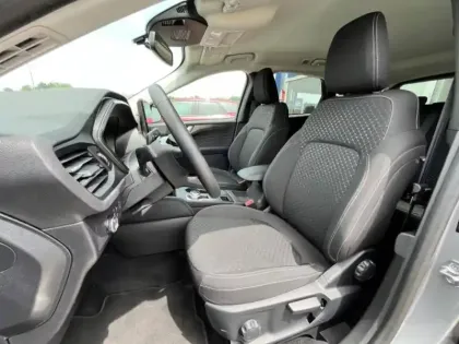 Photo 9 Ford Kuga  2.5 Duratec 180ch Hybrid FlexiFuel Titanium Powershift