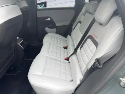 Photo 9 Citroën C5 aircross  1.6 Hybride rechargeable 195ch MAX boite automatique