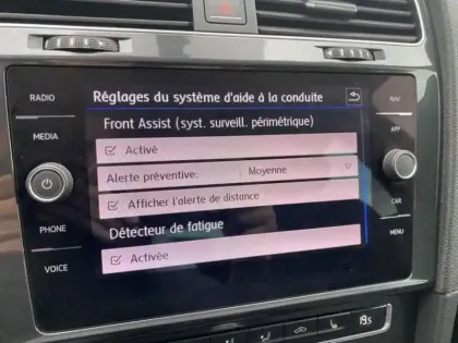 Photo 9 Volkswagen Golf  1.0 TSI 110ch Confortline 5p