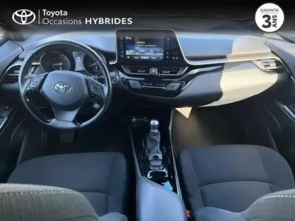 Photo 7 Toyota C-HR  122h Design 2WD E-CVT RC18