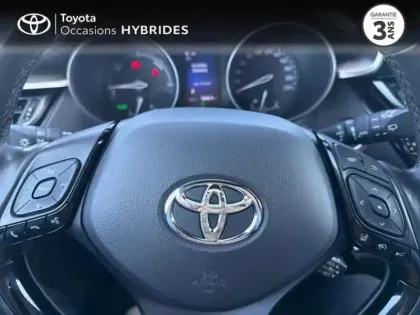 Photo 12 Toyota C-HR  122h Design 2WD E-CVT RC18