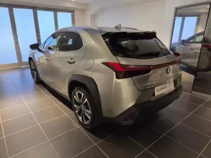 Photo 13 Lexus UX  250h 2WD Premium Edition MY21