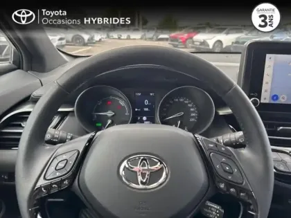Photo 12 Toyota C-HR  1.8 Hybride 122ch Design E-CVT