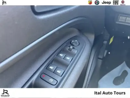Photo 11 Alfa Romeo Junior  Ibrida Speciale Pack Techno e-DCT6