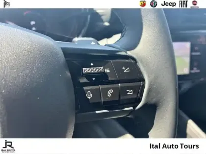 Photo 14 Alfa Romeo Junior  Ibrida Speciale Pack Techno e-DCT6
