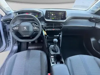 Photo 7 Peugeot 208  1.2 PureTech 100ch S&S Allure  Pack