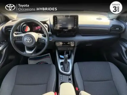 Photo 7 Toyota Yaris  116h Design 5p MY22