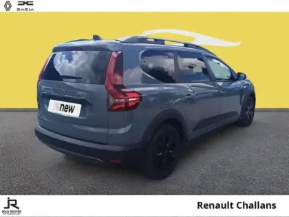 Photo 11 Dacia Jogger  1.6 hybrid 140ch Extreme 7 places -24