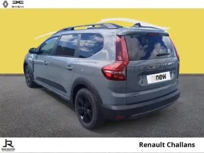 Photo 13 Dacia Jogger  1.6 hybrid 140ch Extreme 7 places -24