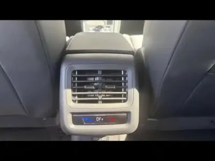 Photo 5 Volkswagen T-roc  1.5 eTSI 116ch Style DSG7