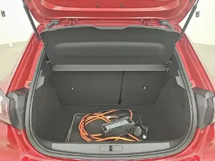 Photo 5 Peugeot 208  Electrique 50 kWh 136ch