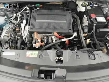Photo 11 Peugeot 2008  Electrique 136 ch