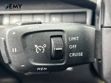 Photo 11 Peugeot 3008  Hybrid 225 e-EAT8
