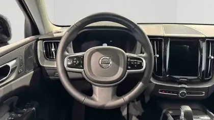 Photo 13 Volvo XC60  T6 AWD Hybride rechargeable 253 ch+145 ch Geartronic 8