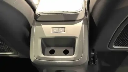 Photo 30 Volvo XC60  T6 AWD Hybride rechargeable 253 ch+145 ch Geartronic 8