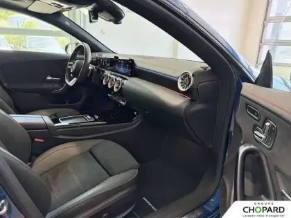 Photo 12 Mercedes CLA  Coupé 200 d 8G-DCT