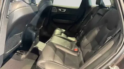 Photo 23 Volvo Xc60  T6 AWD Hybride rechargeable 253 ch+145 ch Geartronic 8
