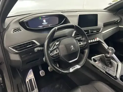 Photo 18 Peugeot 5008  1.5 BlueHDi 130ch S&S BVM6