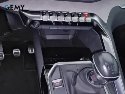 Photo 13 Peugeot 3008  PureTech 130ch S&S BVM6