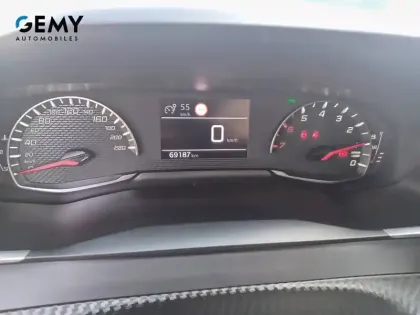 Photo 18 Peugeot 208  PureTech 100 S&S BVM6