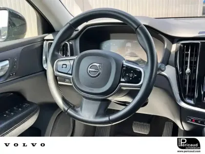 Photo 8 Volvo V60  D4 AWD 190 ch Geartronic 8
