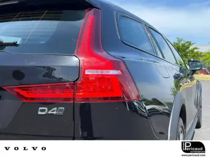 Photo 27 Volvo V60  D4 AWD 190 ch Geartronic 8