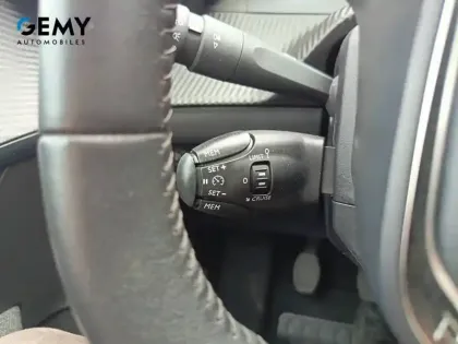 Photo 15 Peugeot 208  PureTech 75 S&S BVM5
