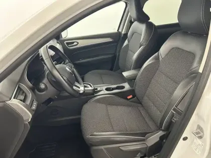 Photo 17 Renault Arkana  E-Tech 145 - 21B