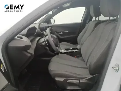 Photo 8 Peugeot 2008  Hybrid 145 e-DCS6